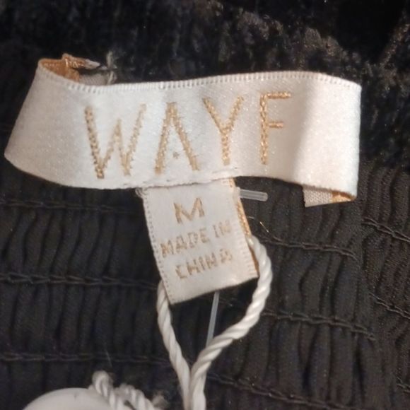 WAYF black puff long sleeve square neckline crushed velvet dress size medium - Picture 12 of 15